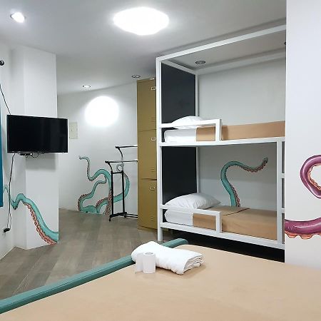 1521 Hostel Lapu-Lapu City Exterior photo