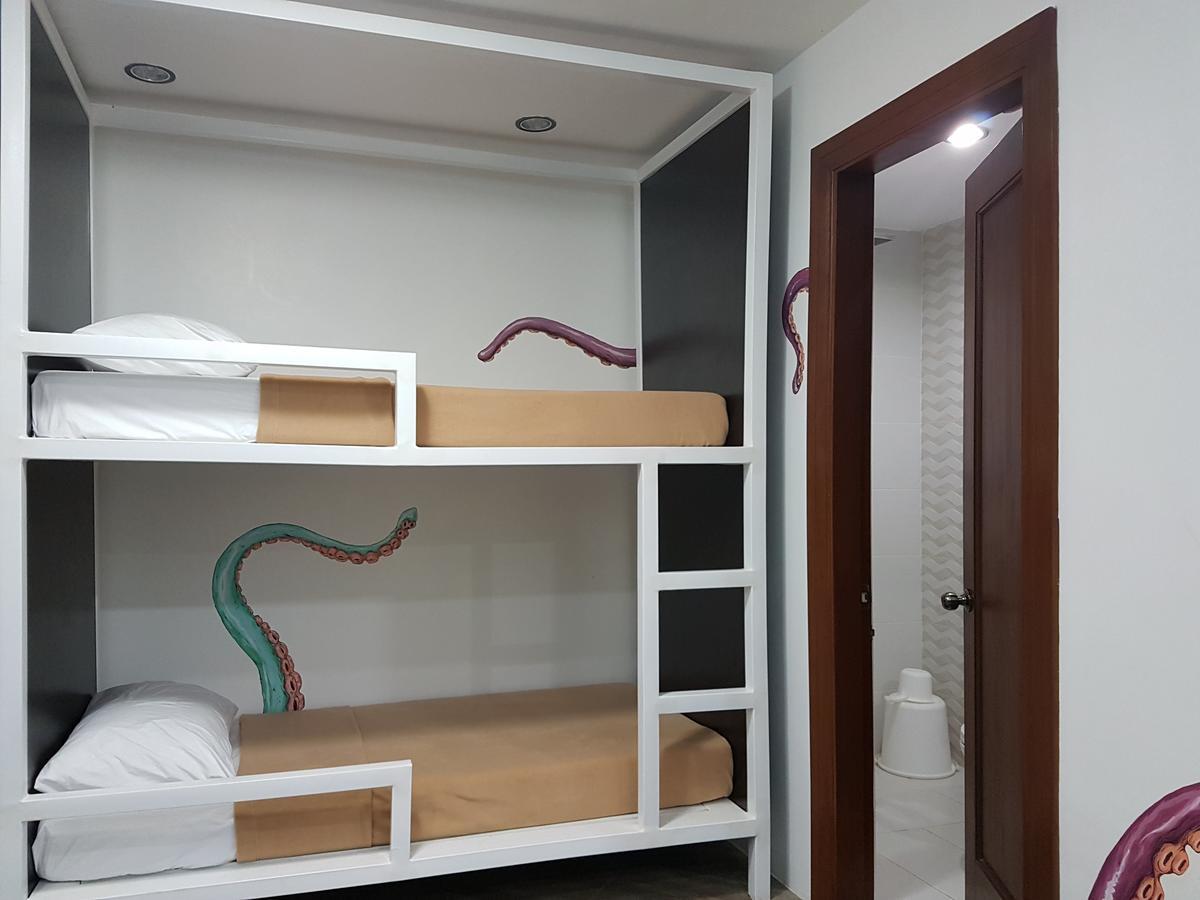 1521 Hostel Lapu-Lapu City Exterior photo