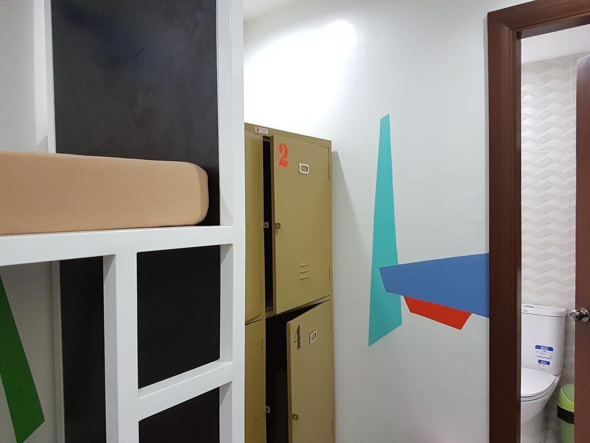 1521 Hostel Lapu-Lapu City Exterior photo
