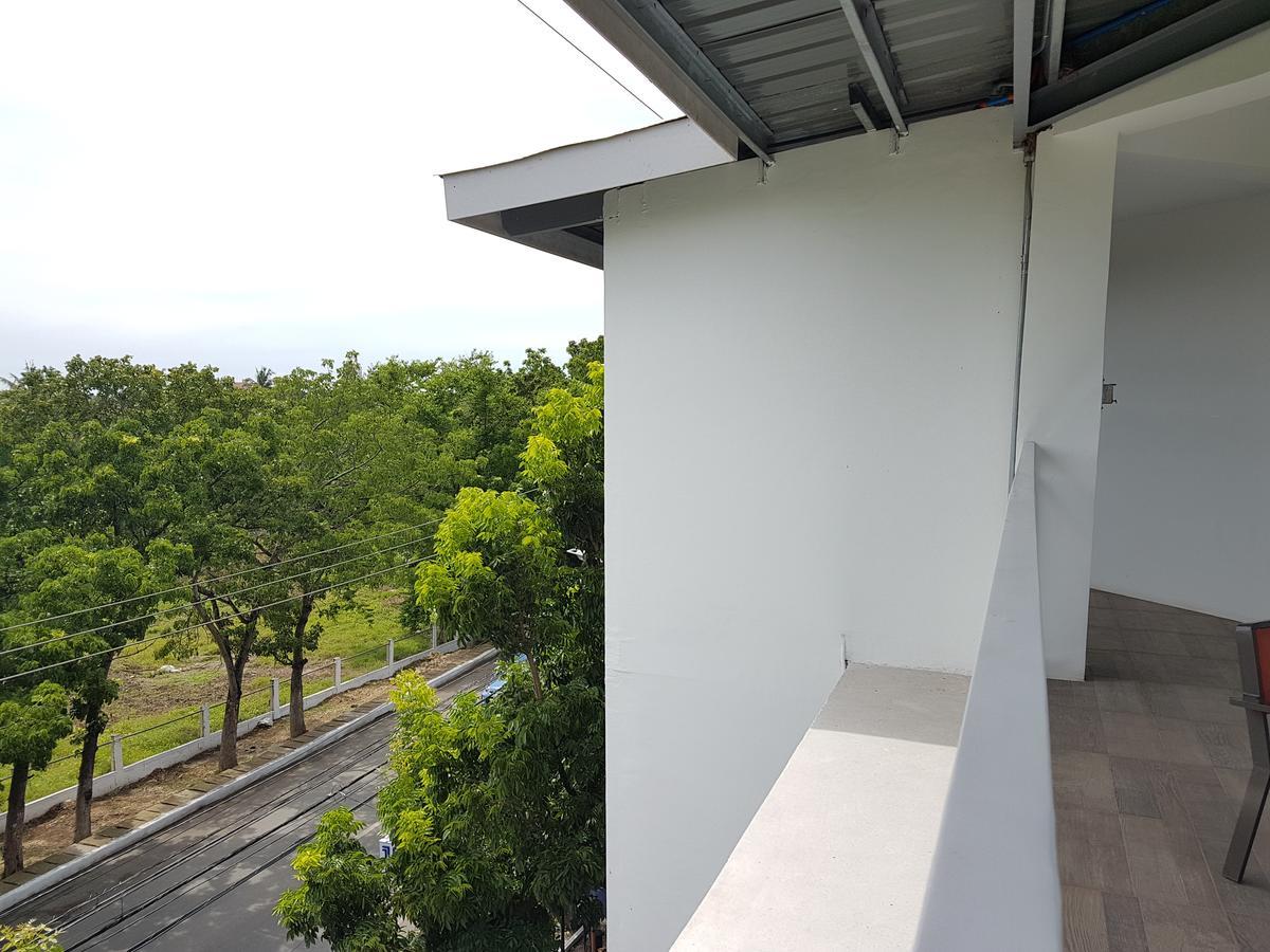 1521 Hostel Lapu-Lapu City Exterior photo